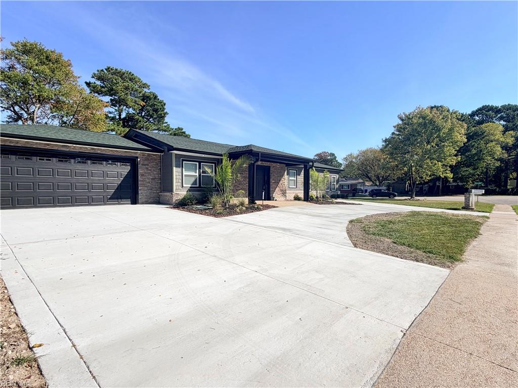 3208 Silina Dr Property Photo 5
