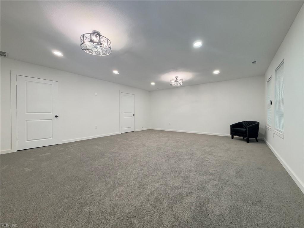 3208 Silina Dr Property Photo 16