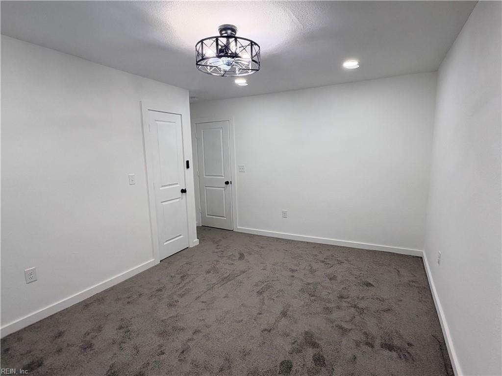 3208 Silina Dr Property Photo 25