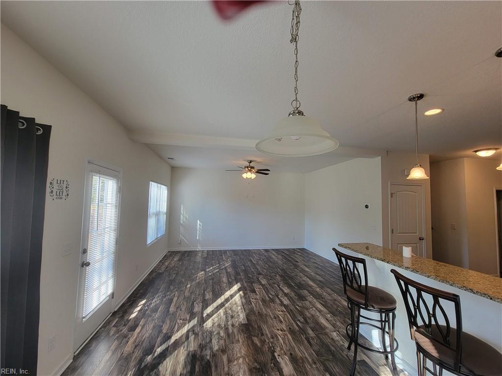 6387 Dove St Property Photo 10