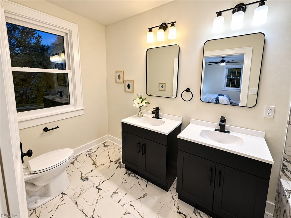 110 Hull St Property Photo 12