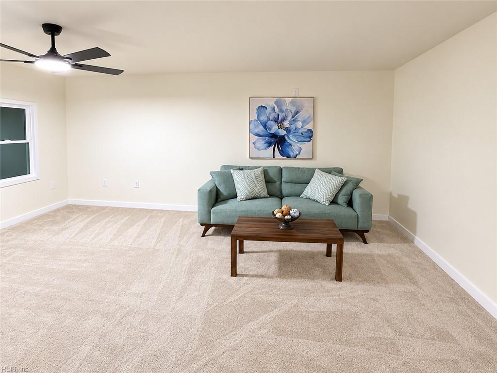 110 Hull St Property Photo 39