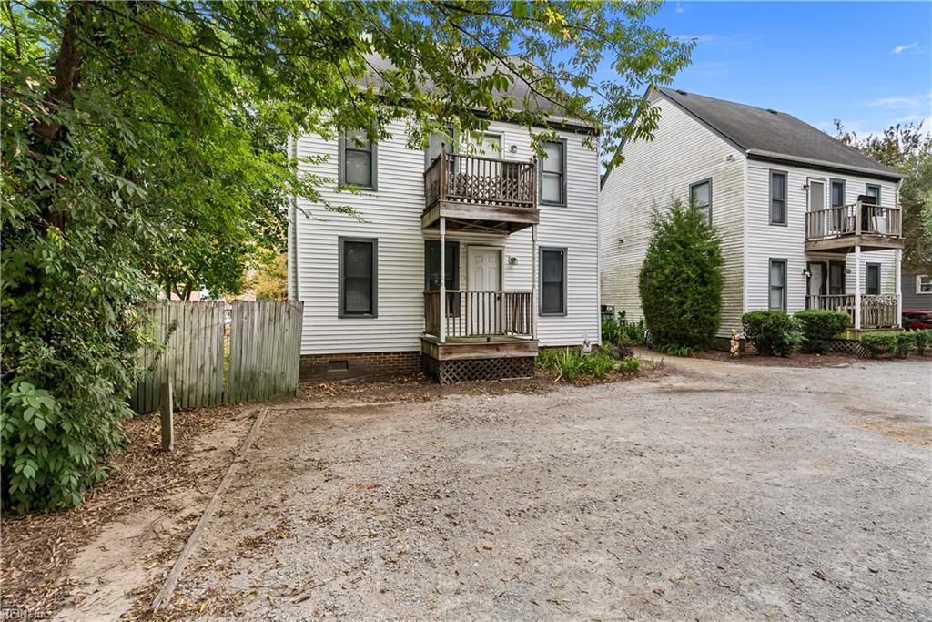 454 Florida Ave Property Photo 1