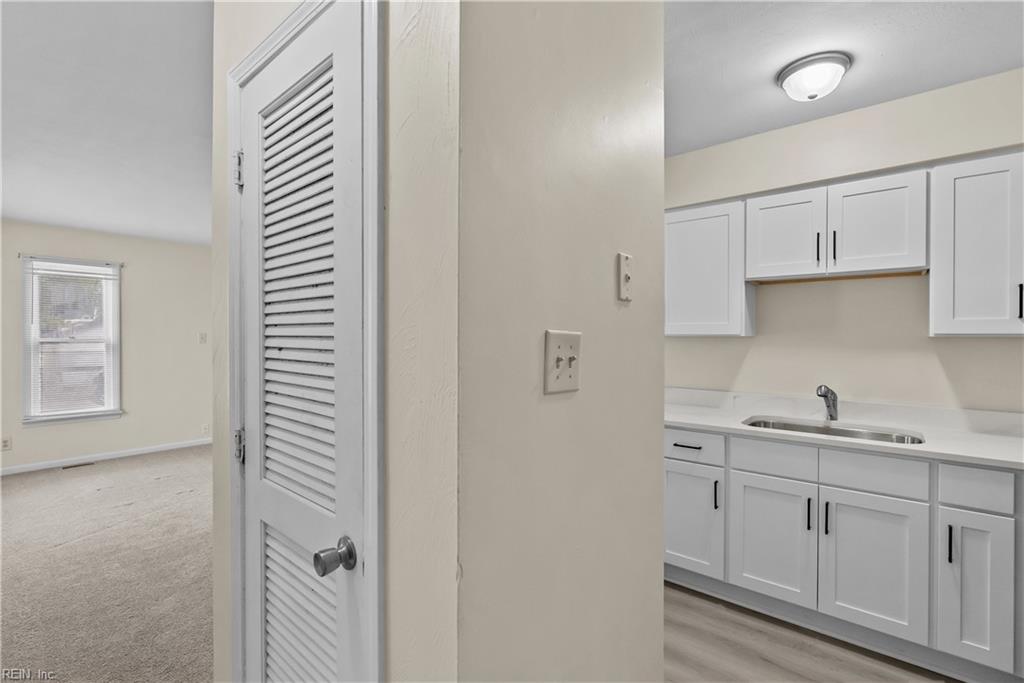 454 Florida Ave Property Photo 10