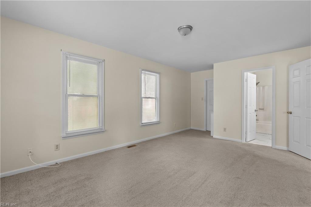 454 Florida Ave Property Photo 17