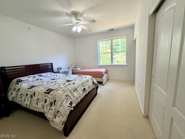 932 Southmoor Dr Property Photo 15