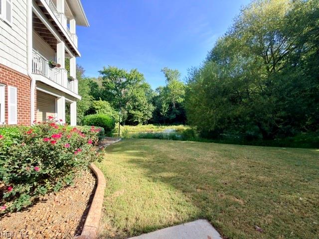932 Southmoor Dr Property Photo 26