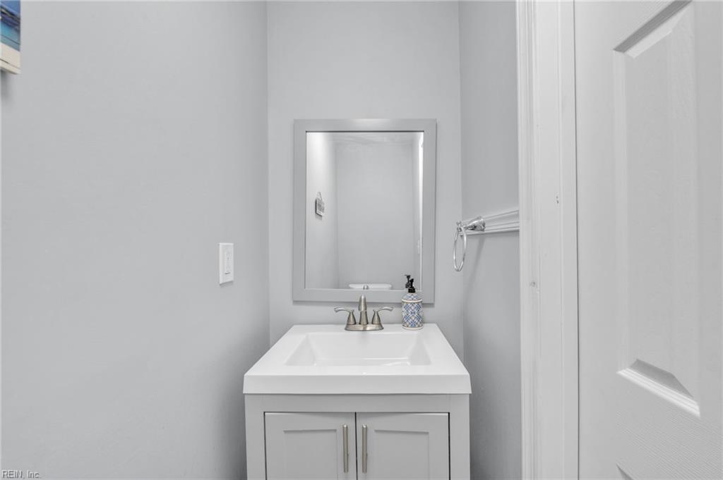6356 Edward St Property Photo 17