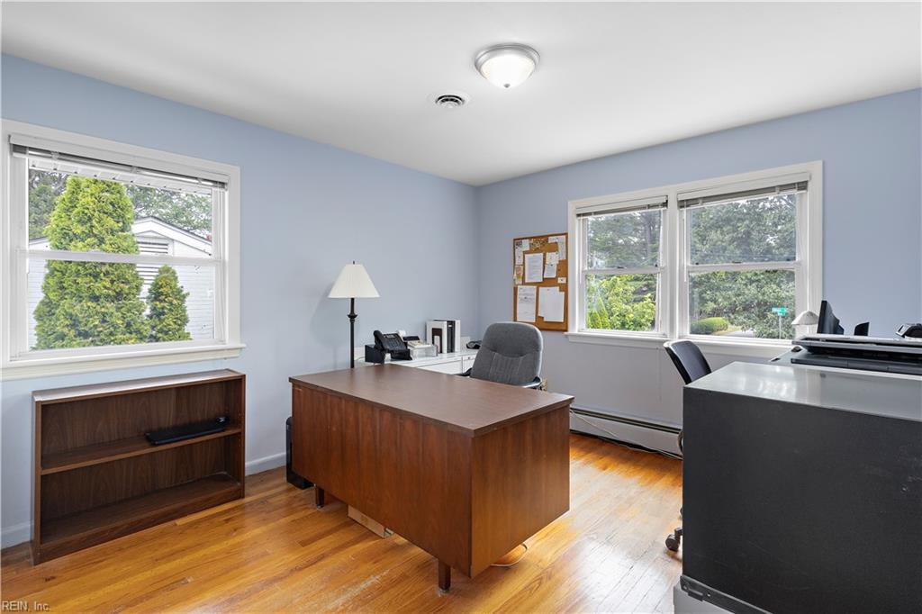 9707 River Rd Property Photo 37
