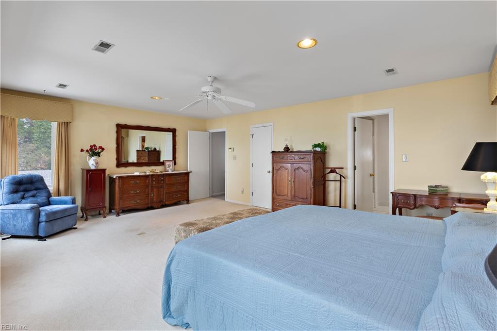 9707 River Rd Property Photo 43