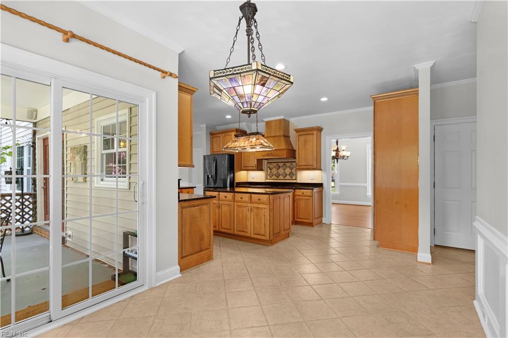 817 Maple Forest Ct Property Photo 13