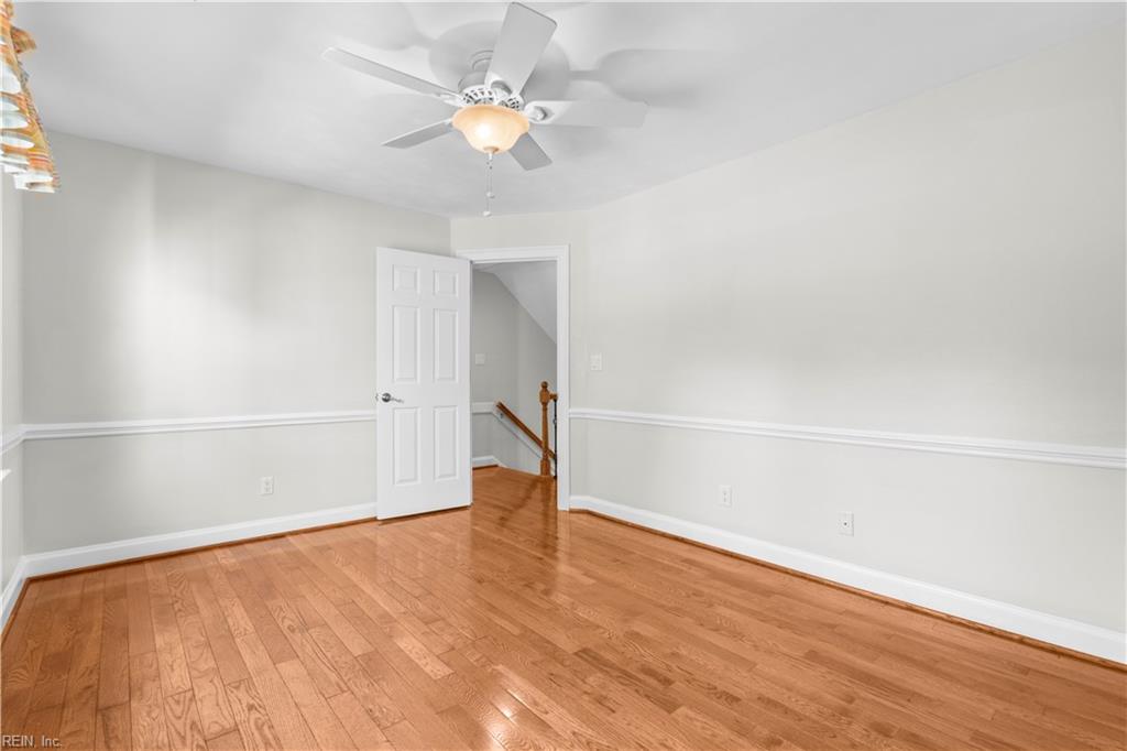 817 Maple Forest Ct Property Photo 33
