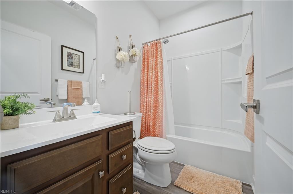 4240 Daylilly Ln Property Photo 19