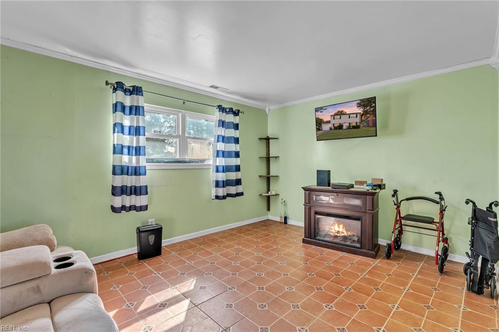 2913 Guther Pl Property Photo 8