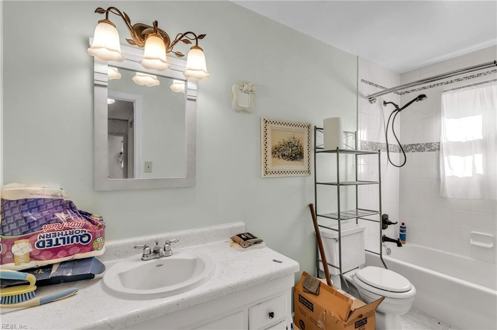 2913 Guther Pl Property Photo 12