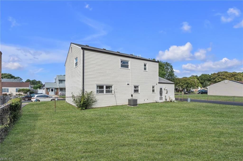 2913 Guther Pl Property Photo 49