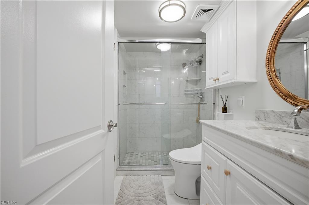 3288 Page Ave Property Photo 16