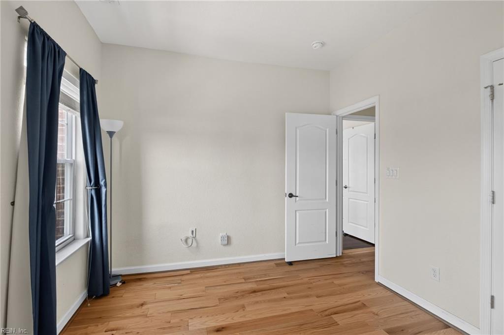 4928 Almandine Ave Property Photo 28
