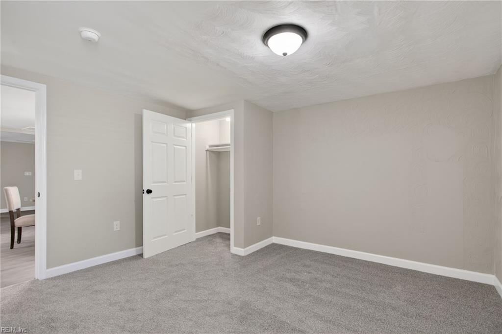 4506 John St Property Photo 20
