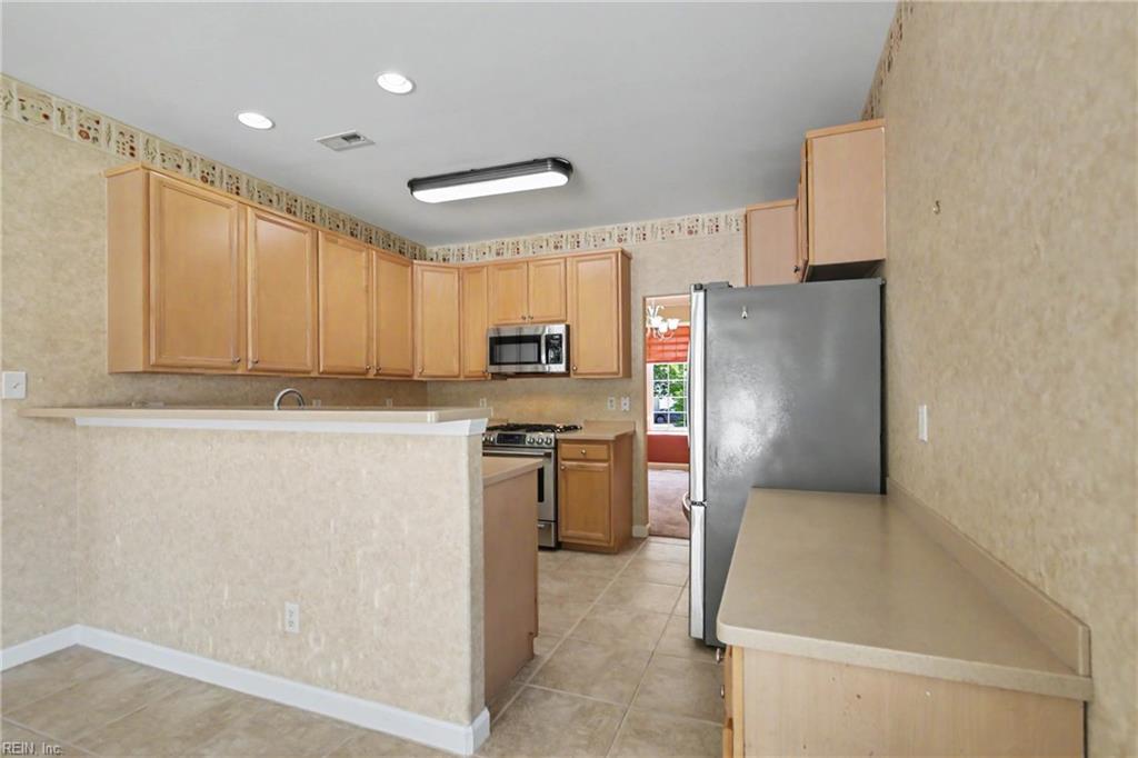 3849 Affirmed Way Property Photo 19