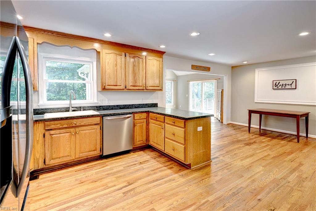 217 Riverview Plantation Dr Property Photo 12
