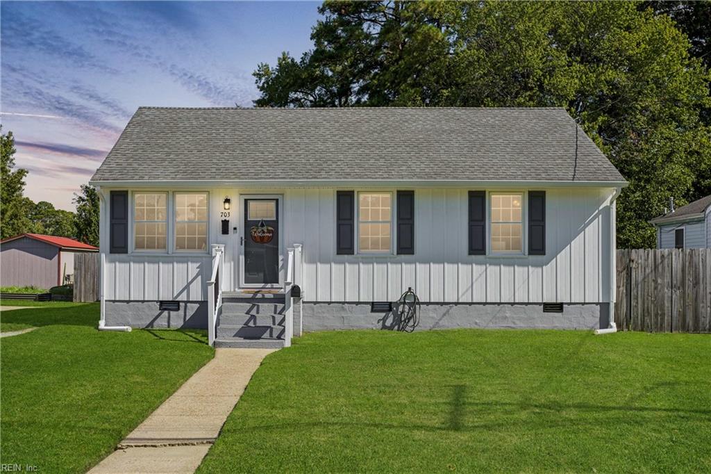 703 Sedgefield DR Property Photo 1