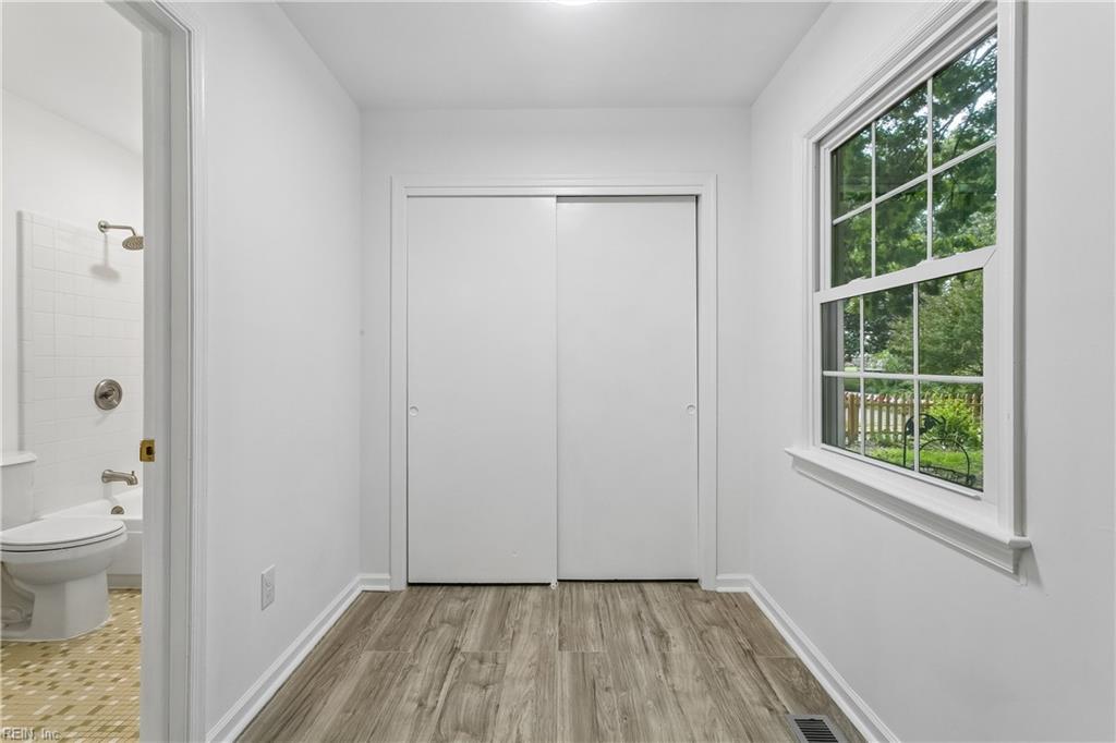 682 Village Green Pw Property Photo 35
