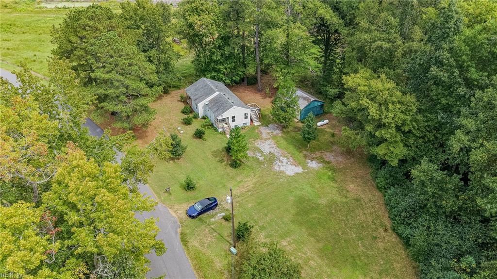 400 Pioneer Rd Property Photo 1
