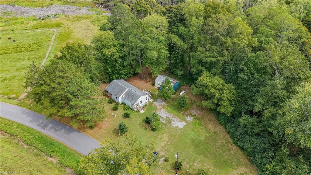 400 Pioneer Rd Property Photo 38