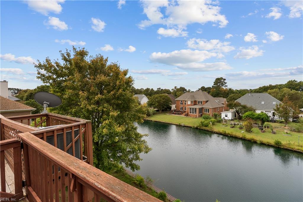 302 Mainsail Dr Property Photo 35