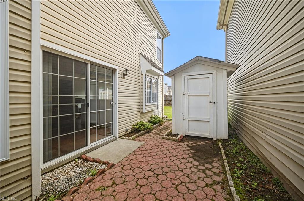 5484 Bulls Bay Dr Property Photo 39