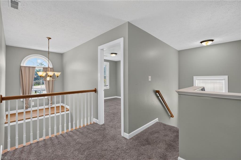 301 Forest View Ln Property Photo 24