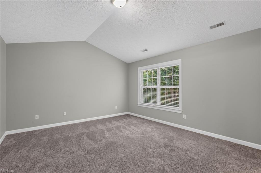 301 Forest View Ln Property Photo 25