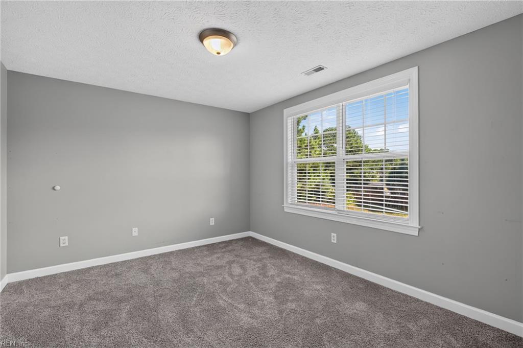 301 Forest View Ln Property Photo 34