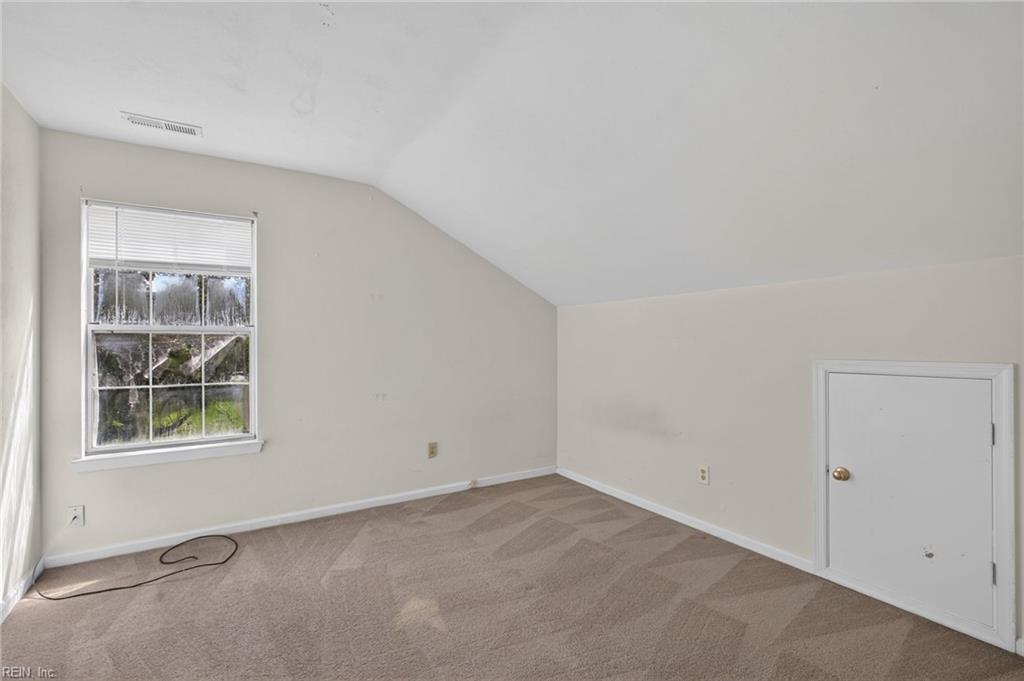 6201 Fieldcrest Ct Property Photo 18