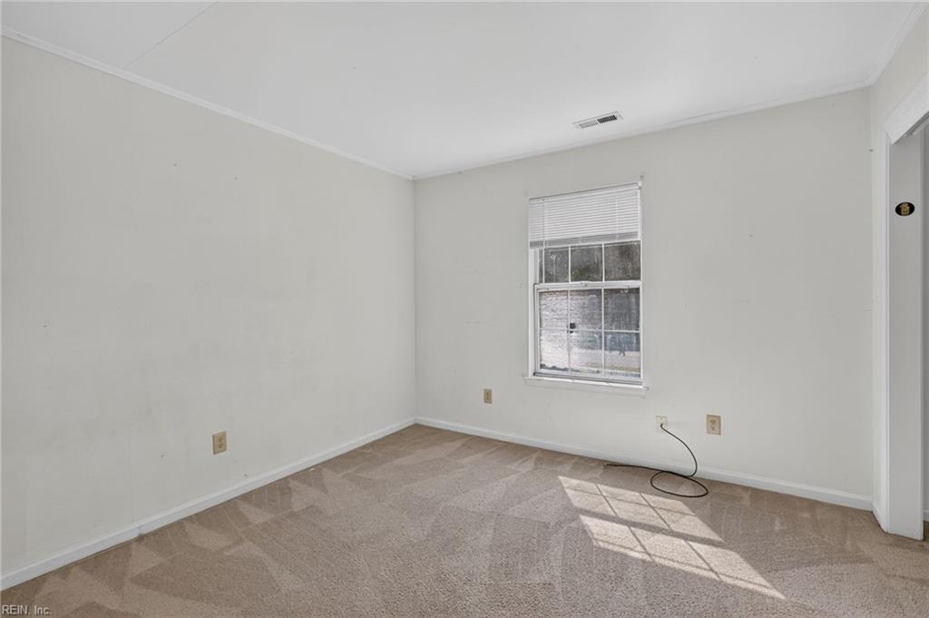 6201 Fieldcrest Ct Property Photo 25