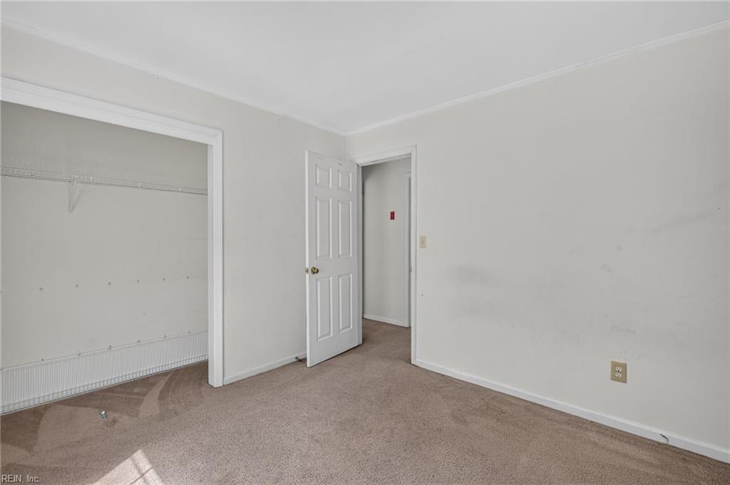 6201 Fieldcrest Ct Property Photo 26