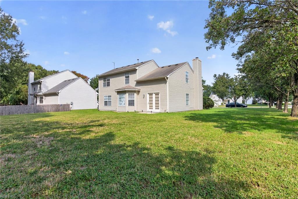 6201 Fieldcrest Ct Property Photo 28