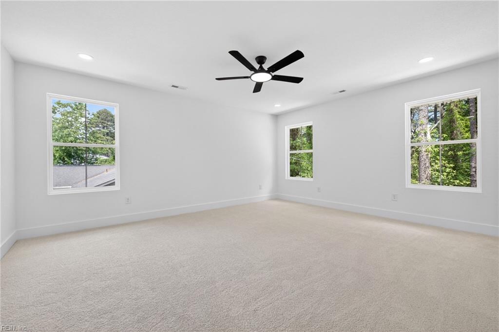 1631 Colonial Ave Property Photo 17