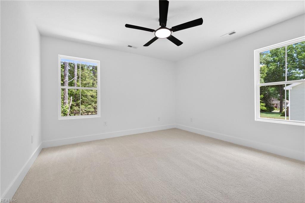 1631 Colonial Ave Property Photo 22