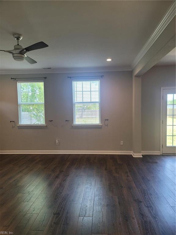 2552 Woolsey St Property Photo 3
