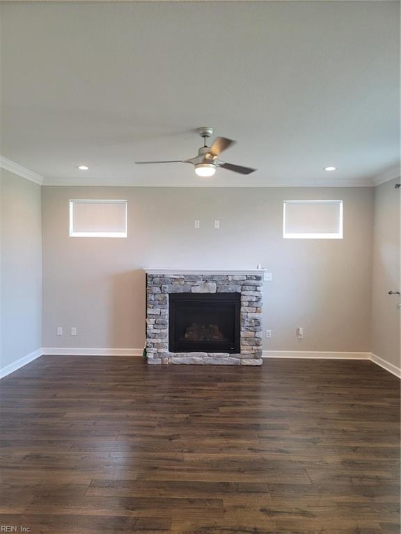 2552 Woolsey St Property Photo 4