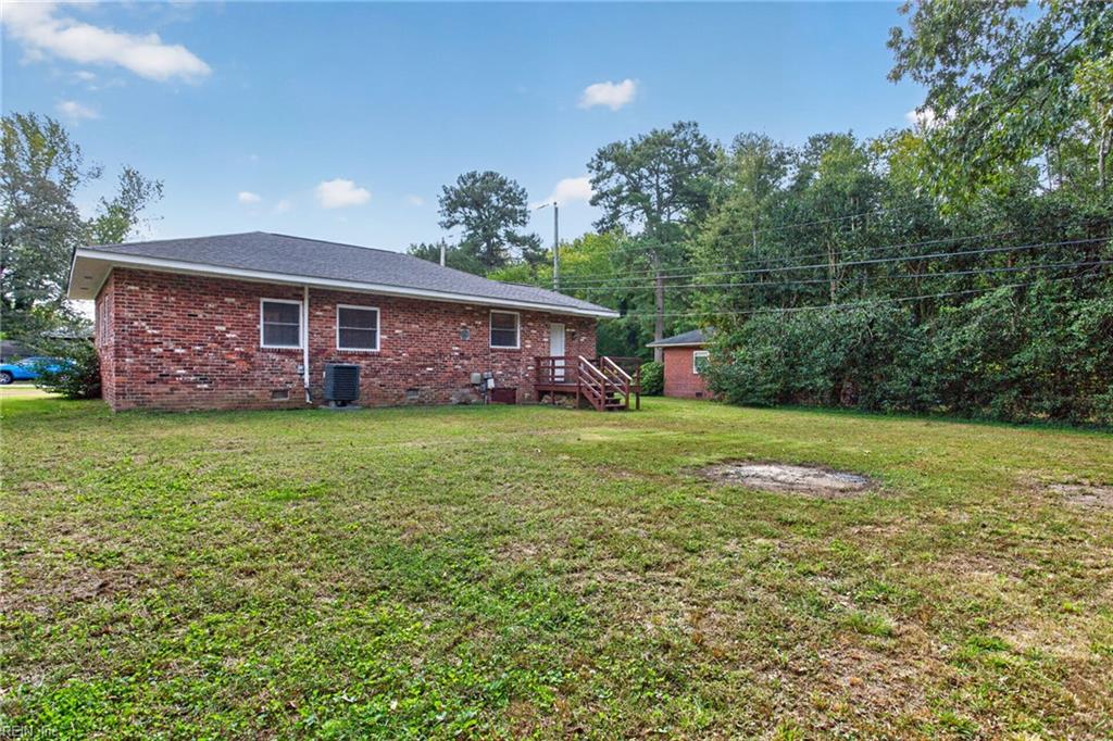 1118 Andros Rd Property Photo 4