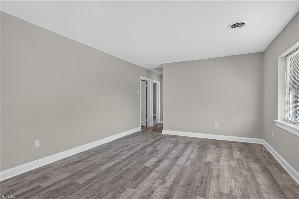 1118 Andros Rd Property Photo 5