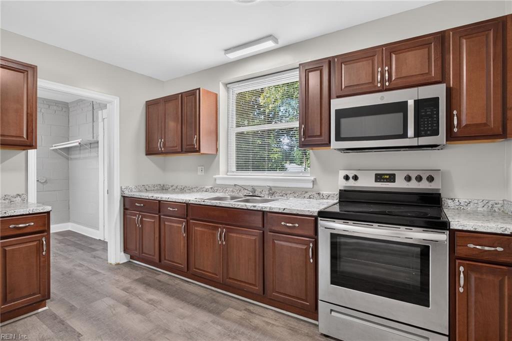 1118 Andros Rd Property Photo 8