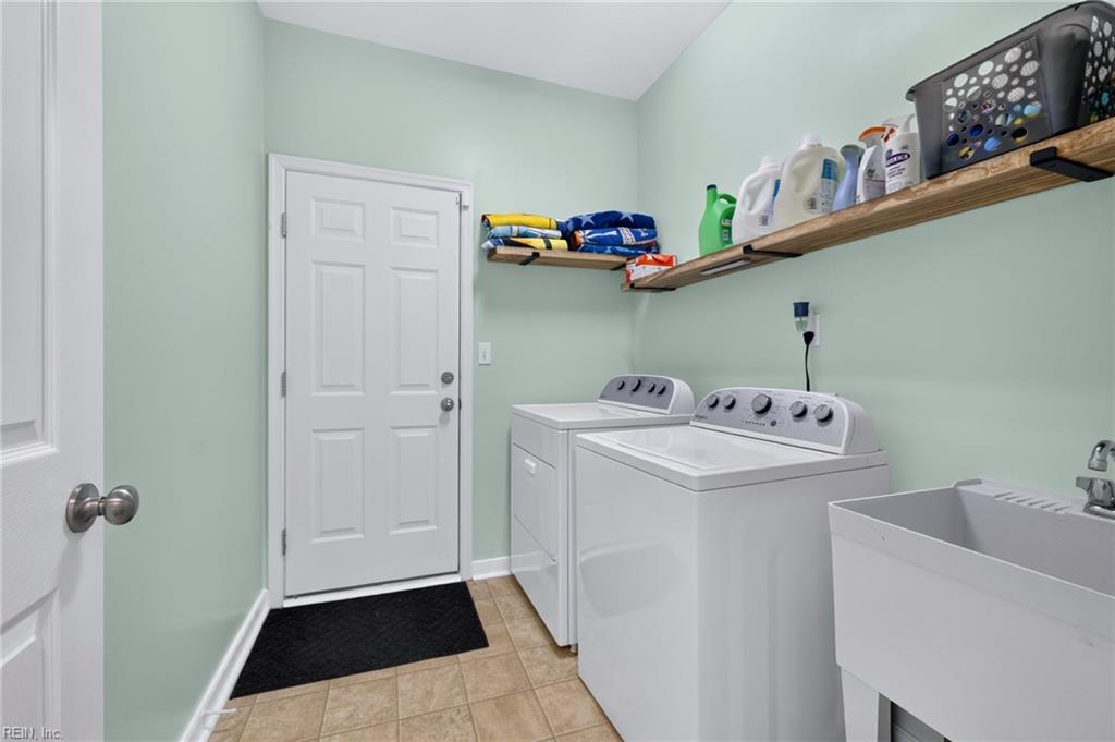 1500 Coker Pl Property Photo 10