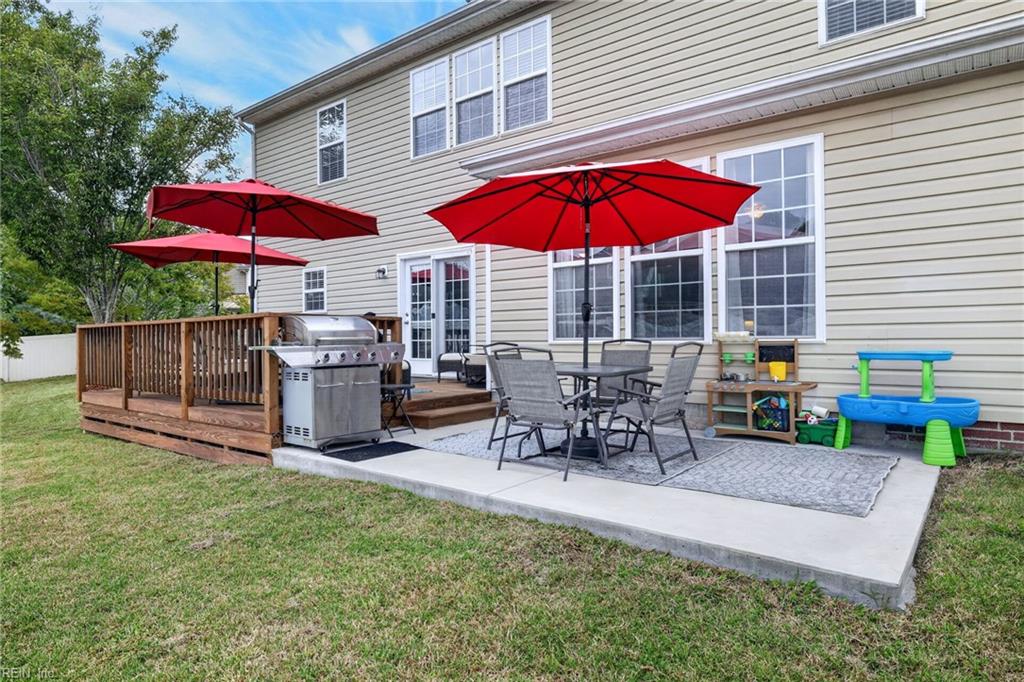 1500 Coker Pl Property Photo 23
