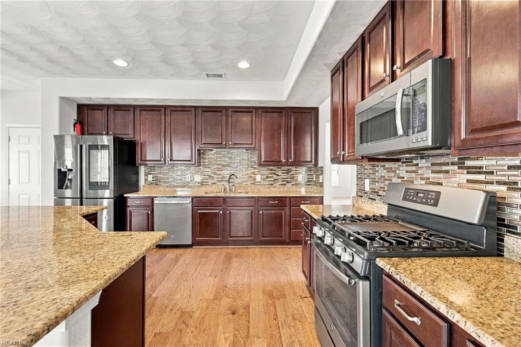 3386 Village Square Pl Property Photo 21