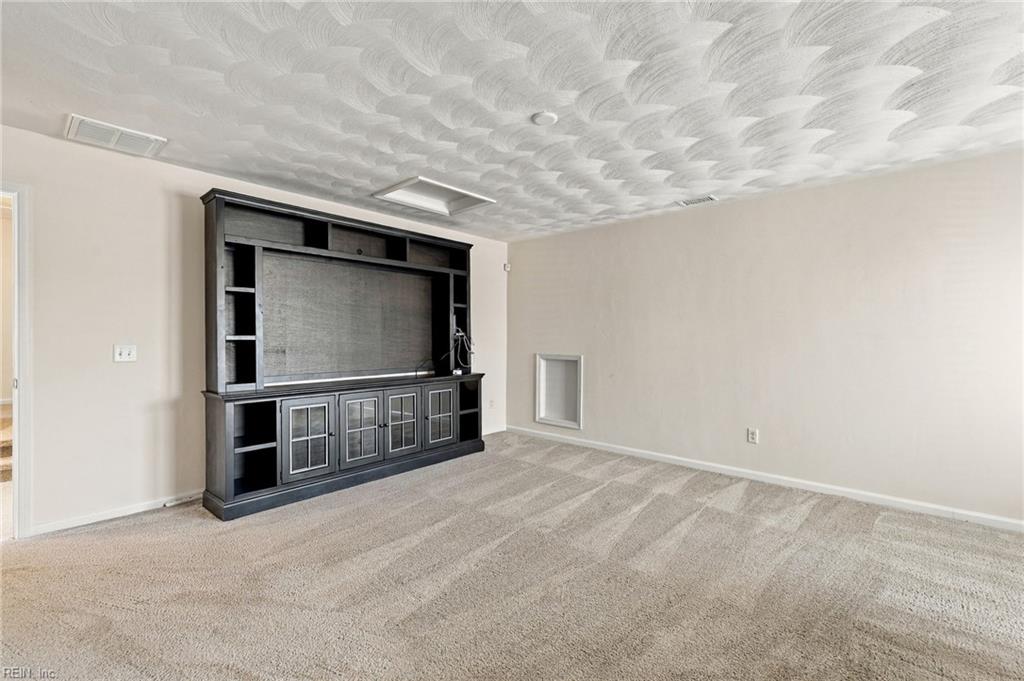 3386 Village Square Pl Property Photo 25