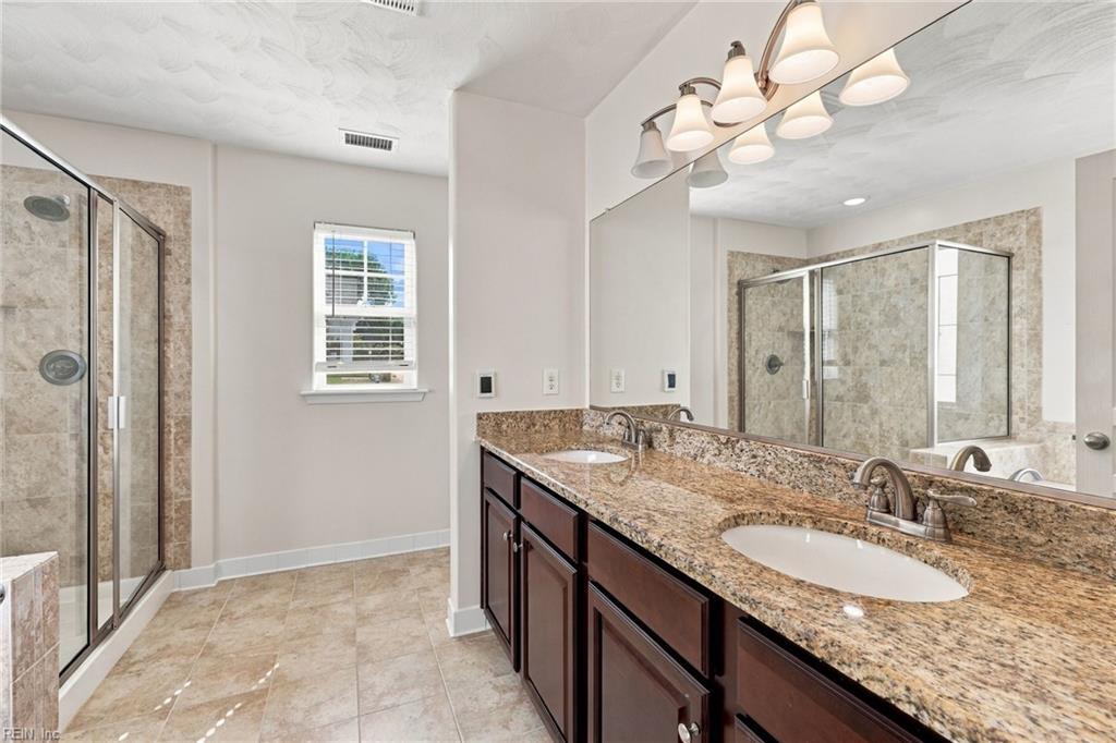 3386 Village Square Pl Property Photo 41